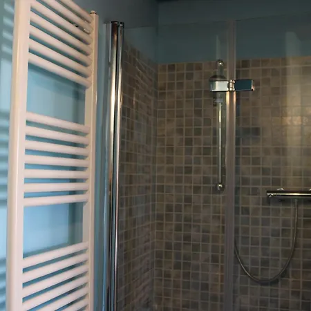 Casa Vittoria * 앙기아리