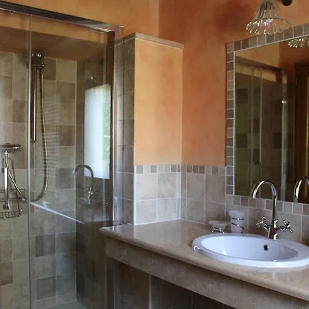 Casa Vittoria 앙기아리